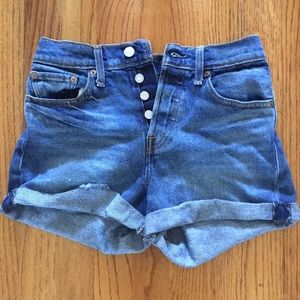 Levi’s Shorts (Brand new, never worn)